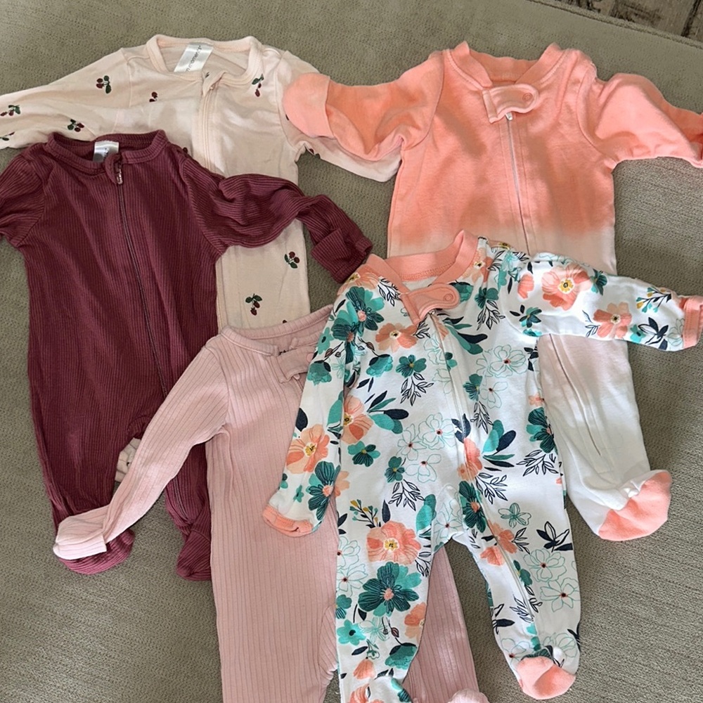 5 pc bundle newborn sleepers